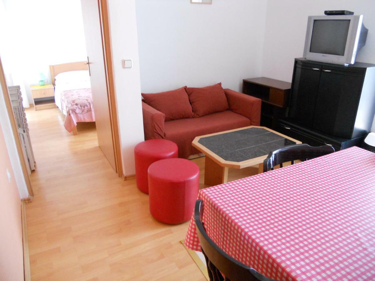 Apartments Violeta Betina  Zewnętrze zdjęcie