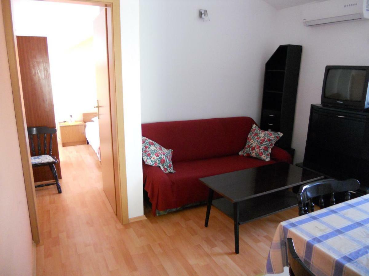 Apartments Violeta Betina  Zewnętrze zdjęcie